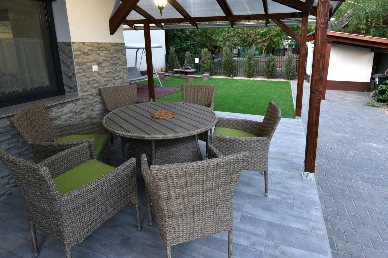 Siraly Apartman Hajdúnánás Exterior foto